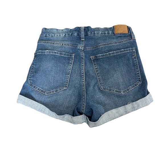 Aeropostale | High Rise Curvy Midi-3” Jean Shorts - Picture 2 of 5